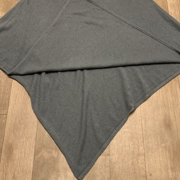 Womens NWT Loft Wool Blend Crewneck Pullover Poncho Sweater‎ - Picture 4 of 9